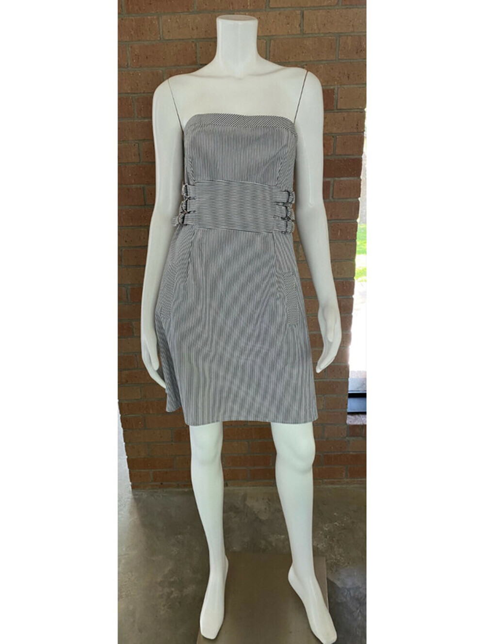 Womens LAUNDRY BY SHELLI SEGAL STRAPLESS DRESS Striped BUCKLES Lined SIZE 6